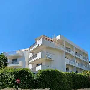 Aparthotel Carlton - Renovee Avec Piscine